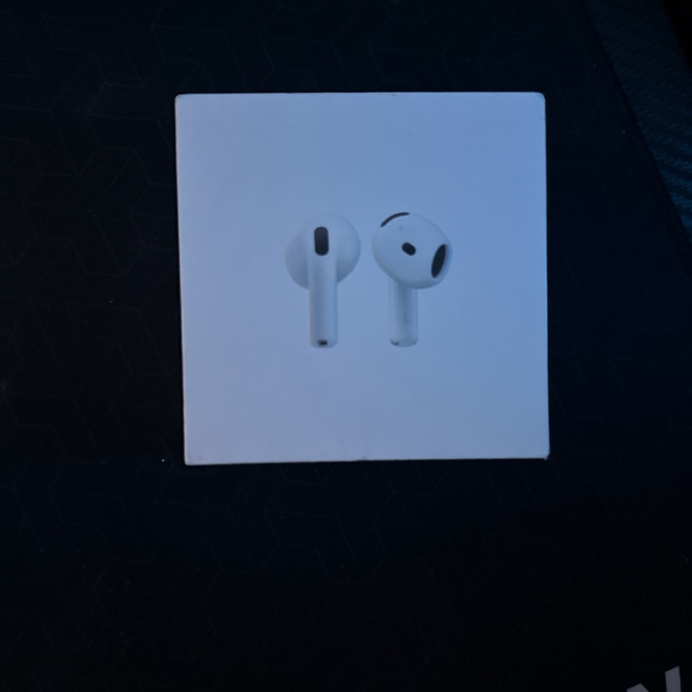 Apple White Wireless Earbuds Just Box
